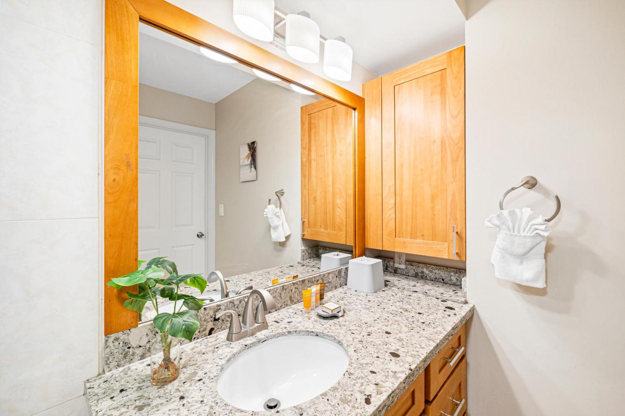 Great Ocean View Condo, Near Beach With Free Parking! Honolulu Ngoại thất bức ảnh